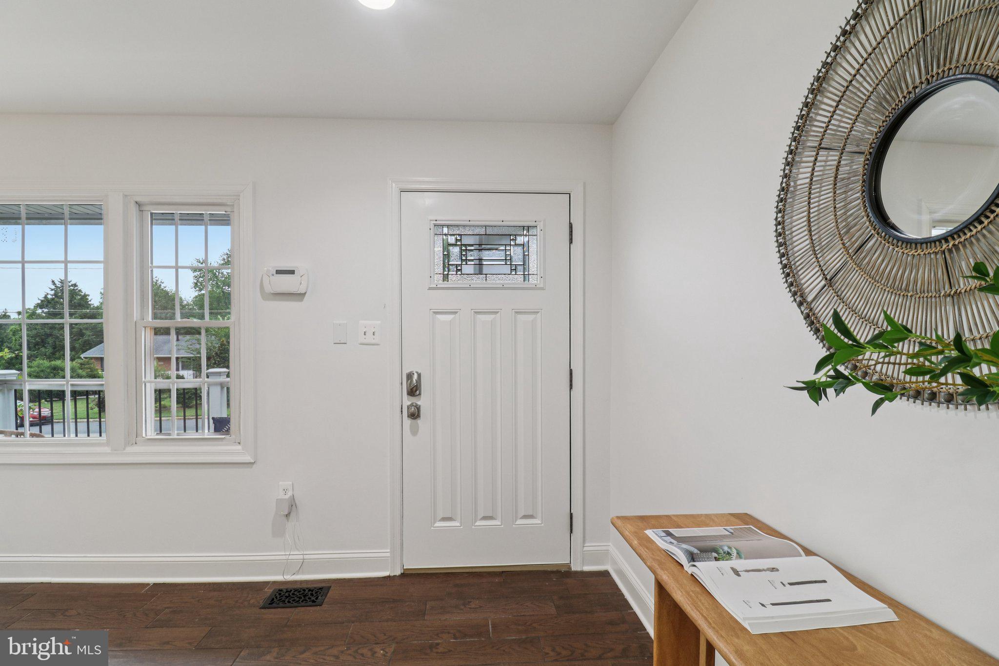 6507 Haystack Road Alexandria, VA 22310 - Photo 4 of 52 Gallery Image 4
