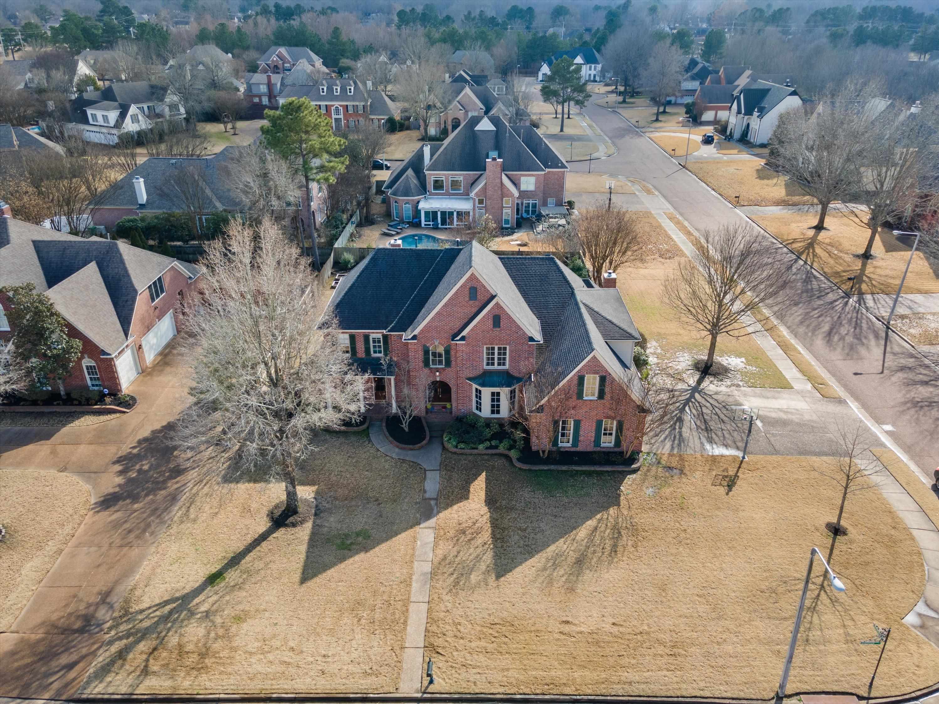 9335 Gresham Cove Germantown, TN 38139 - Photo 35 of 40 Front