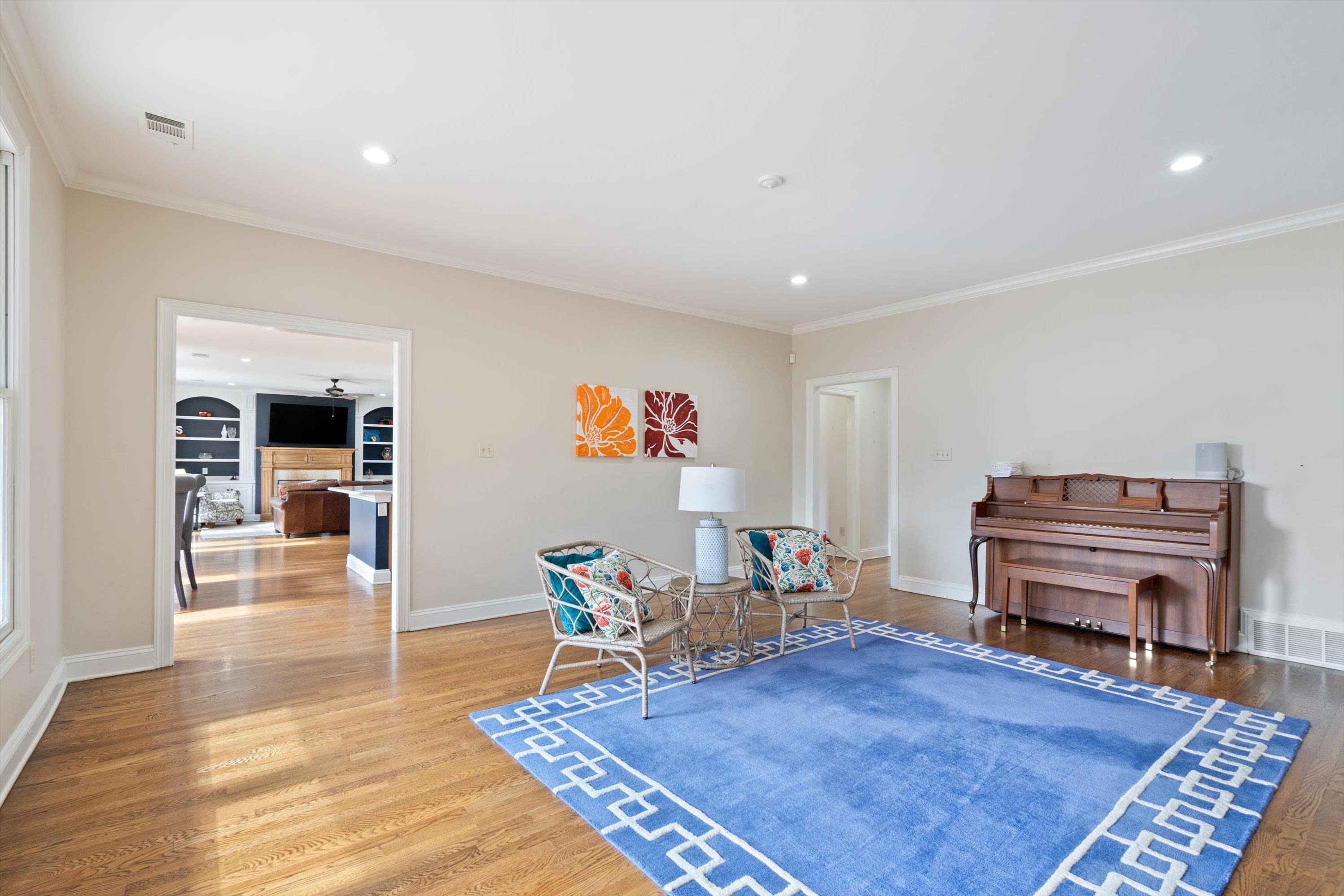9335 Gresham Cove Germantown, TN 38139 - Photo 9 of 40 Great Room w/fireplace