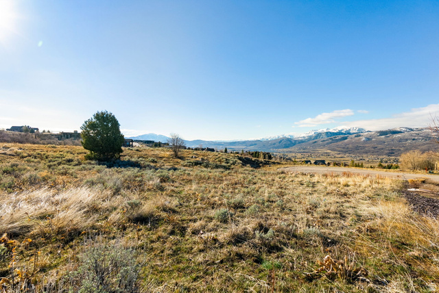 5630 Highland View Court Eden, UT 84310 - Photo 12 of 15
