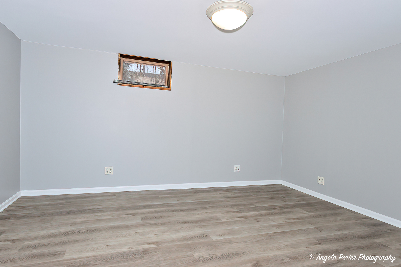 40 Pine Tree Row Lake Zurich, IL 60047 - Photo 22 of 31 a view of a small space