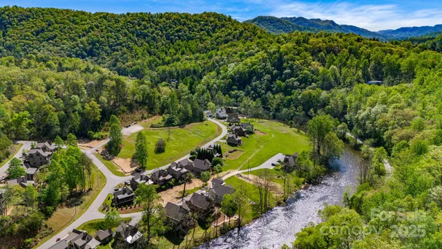 $965,400 | 36 Chimney Stone Way, Cullowhee, NC 28723