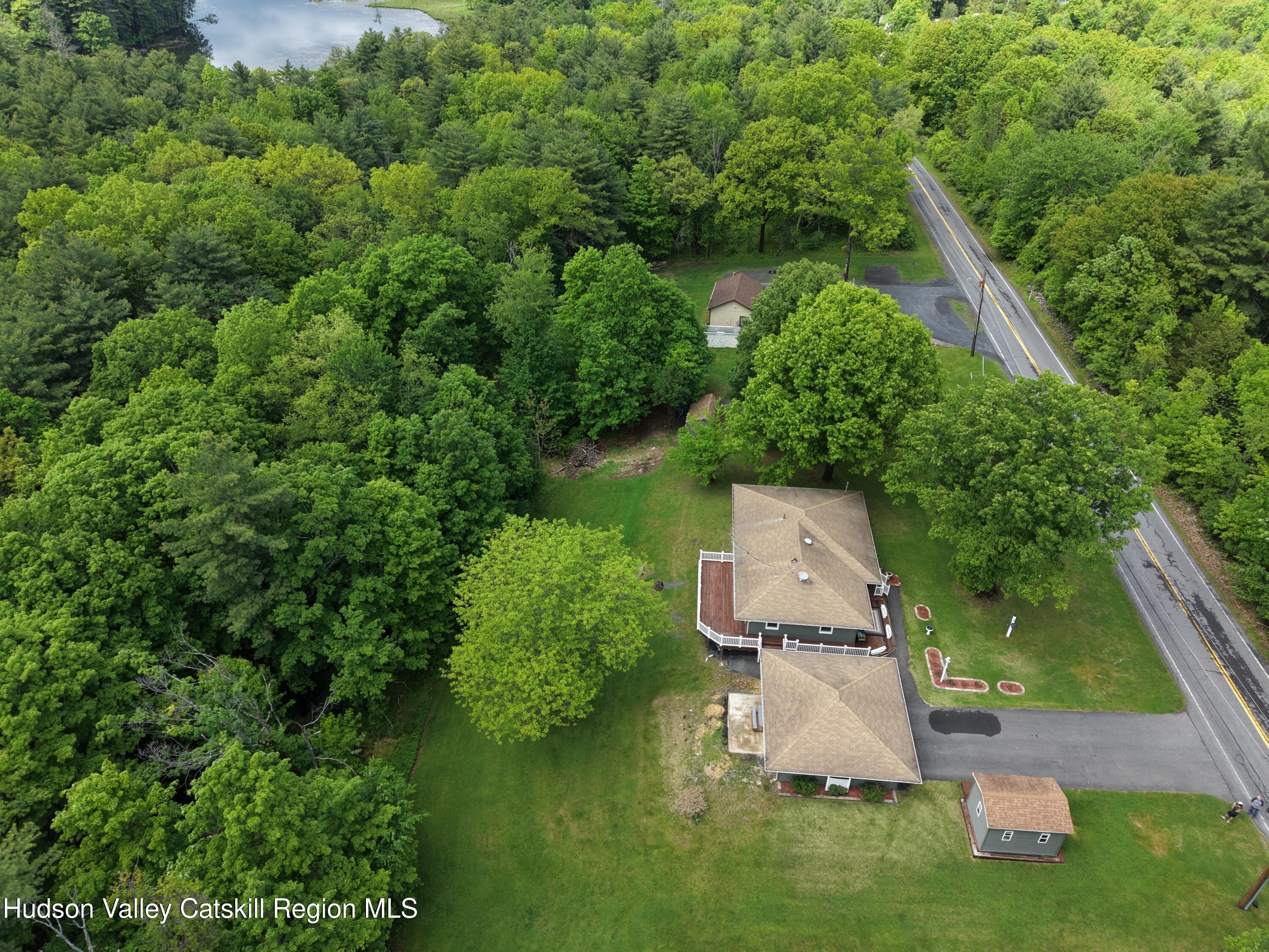 825 County Rte 51 Coxsackie, NY 12051 - Photo 29 of 33 dji_fly_20260525_143632_0127_17797341157