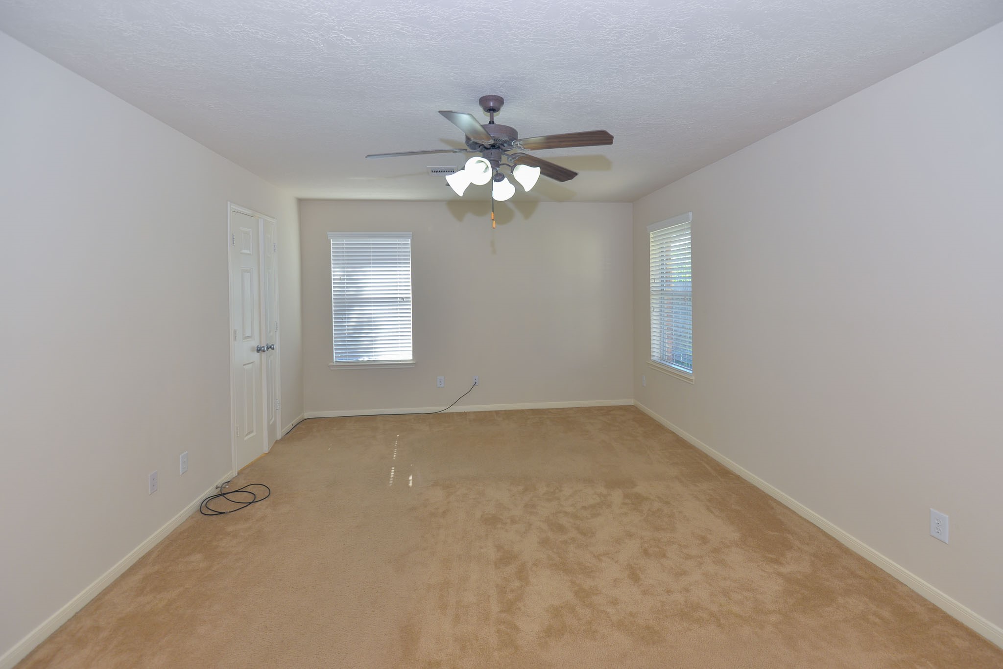 13607 Manor Crest Lane Rosharon, TX 77583 - Photo 12 of 26