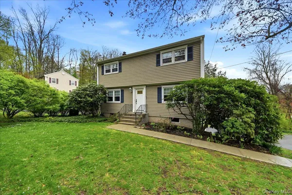 $5,700 | 398 Cherry Street, Bedford, NY 10507