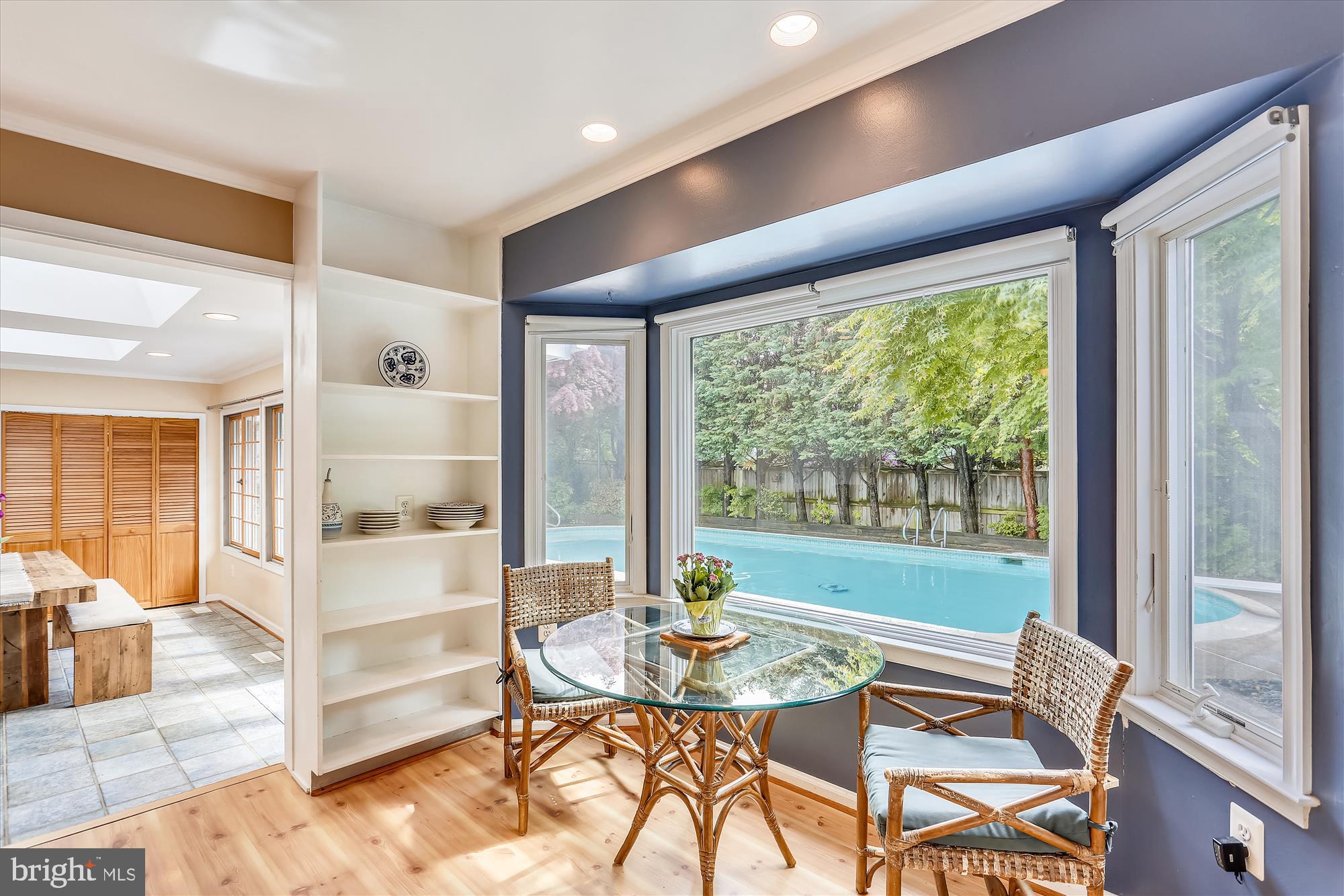 1755 Glastonberry Road Potomac, MD 20854 - Photo 19 of 100