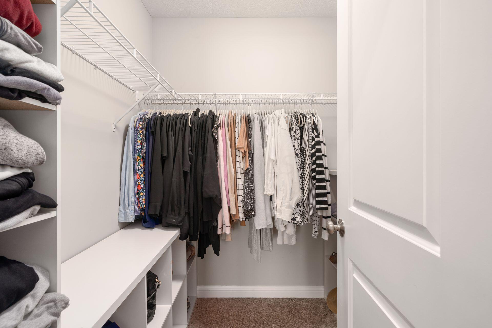 3927 Trail Ridge Drive Columbus, OH 43228 - Photo 28 of 54 Owner Closet