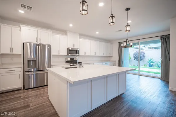 $735,000 | 3912 Grazing Gazelle Avenue, North Las Vegas, NV 89084