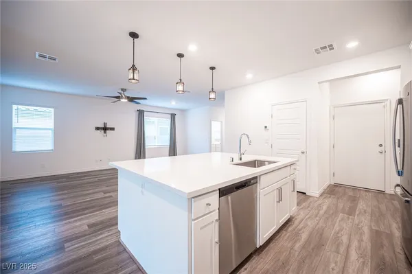 $735,000 | 3912 Grazing Gazelle Avenue, North Las Vegas, NV 89084