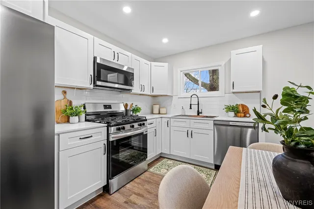 $224,900 | 185 Parkedge Avenue, Tonawanda, NY 14150