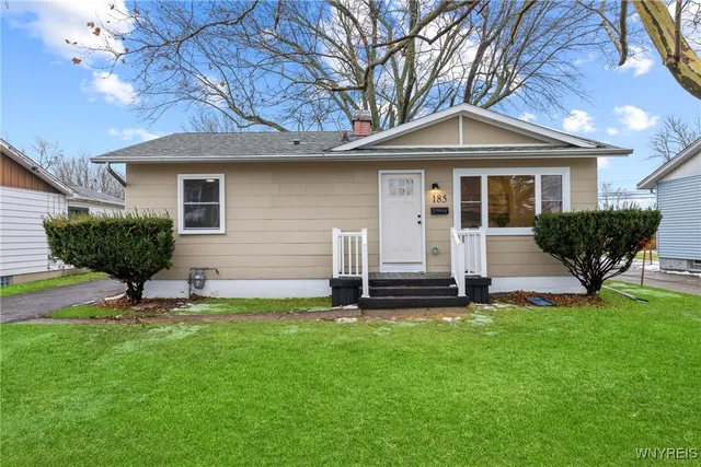 $224,900 | 185 Parkedge Avenue, Tonawanda, NY 14150