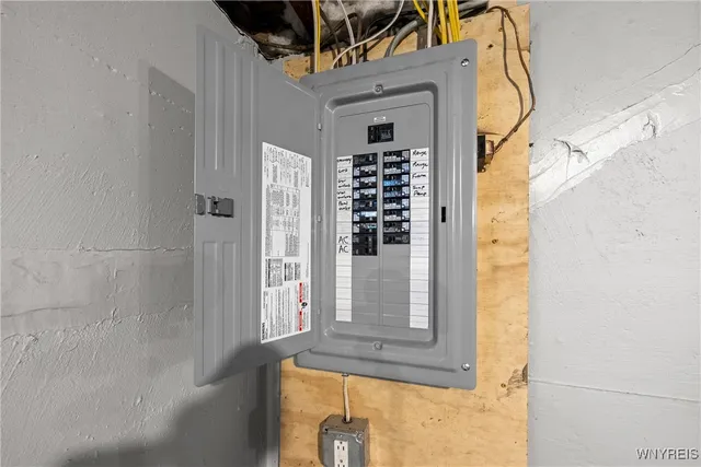 $224,900 | 185 Parkedge Avenue, Tonawanda, NY 14150