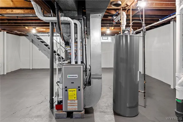 $224,900 | 185 Parkedge Avenue, Tonawanda, NY 14150