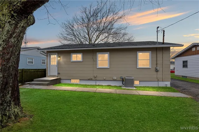 $224,900 | 185 Parkedge Avenue, Tonawanda, NY 14150