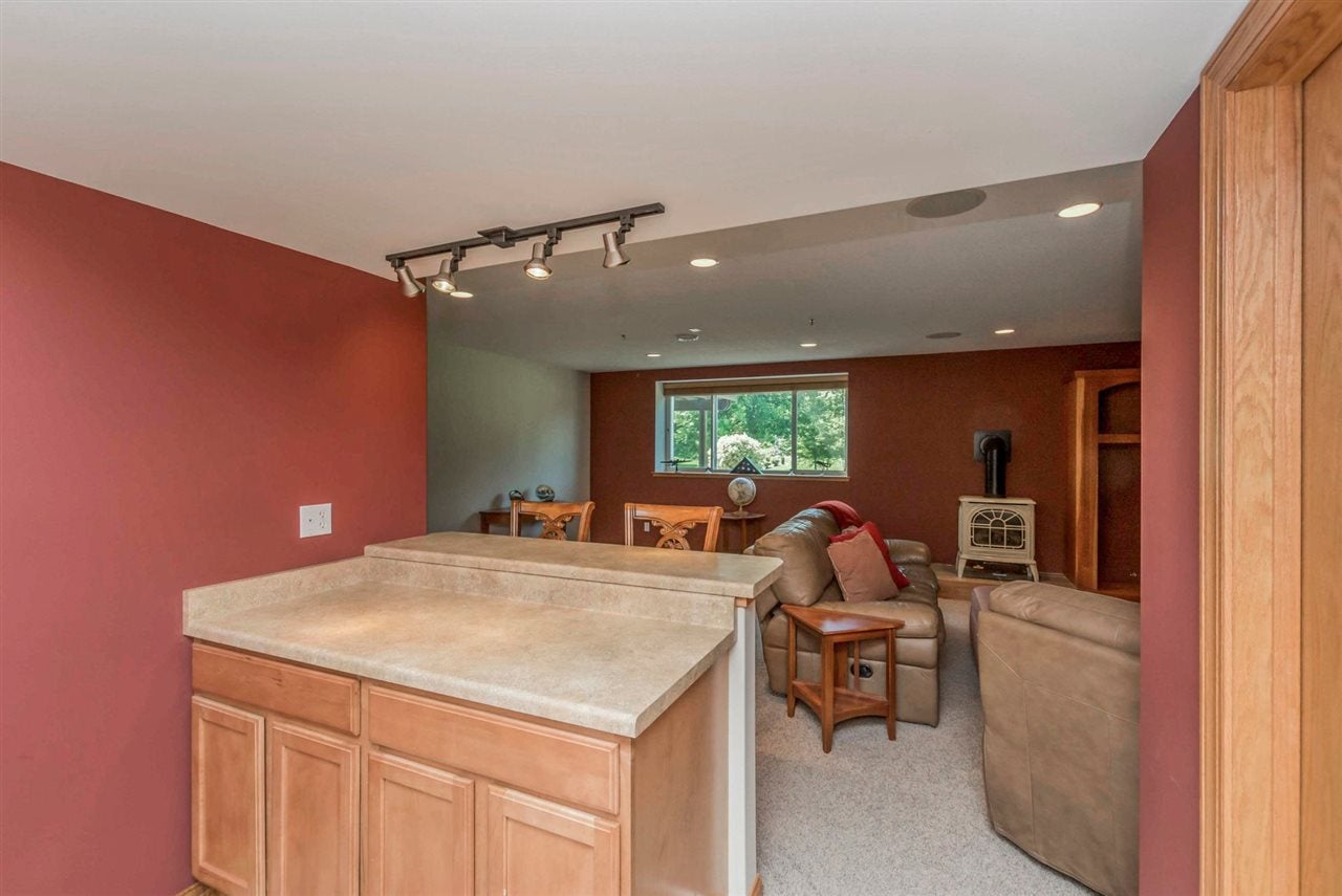 3375 Wild Rose Road Robins, IA 52411 - Photo 28 of 35 Gallery Image 28