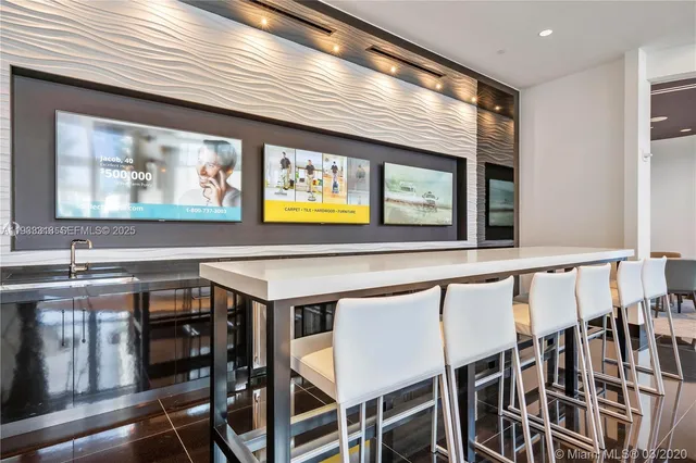 $4,800 | 851 Northeast 1st Avenue, Unit 2602, Miami, FL 33132