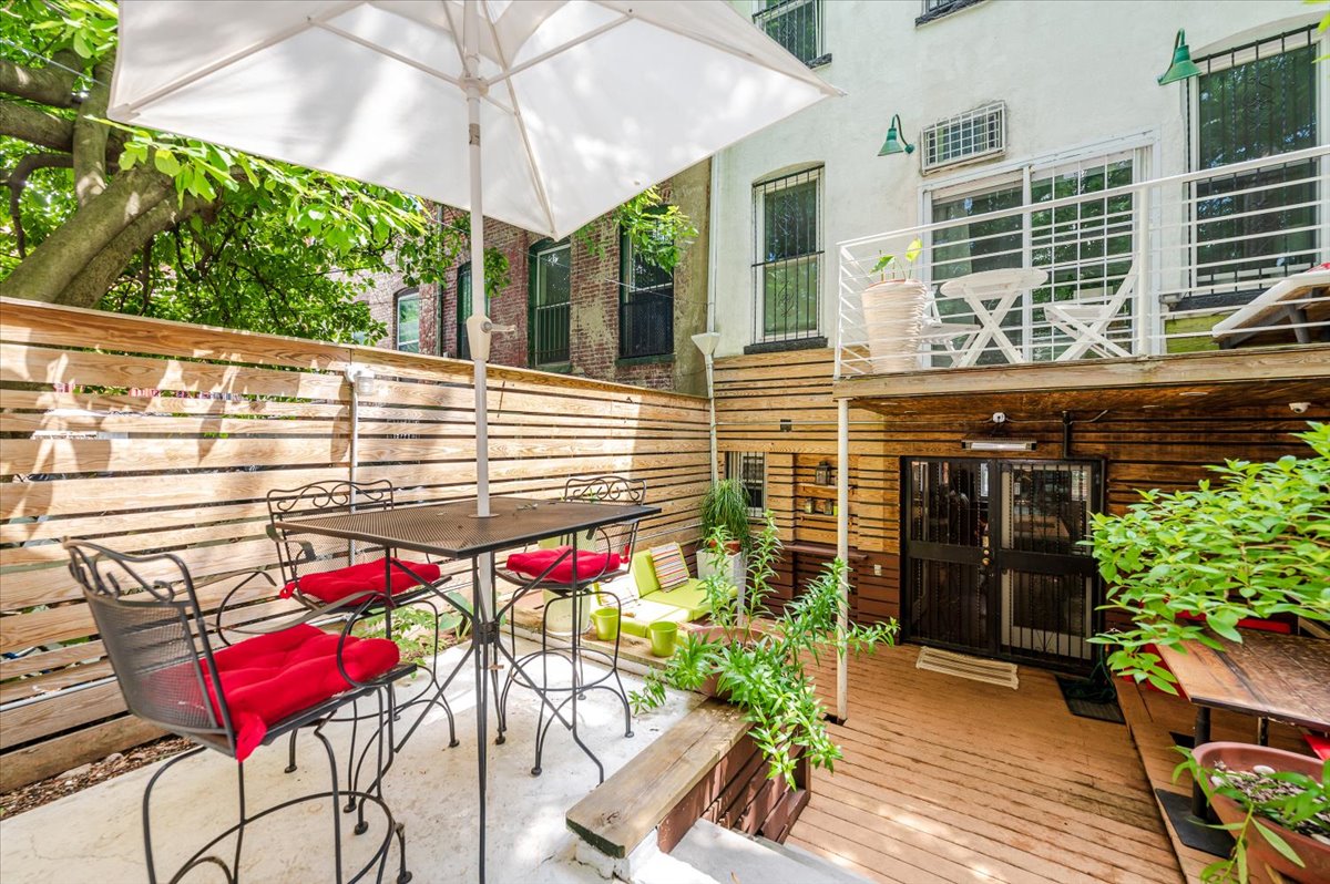 265 Putnam Avenue Brooklyn, NY 11216 - Photo 31 of 33