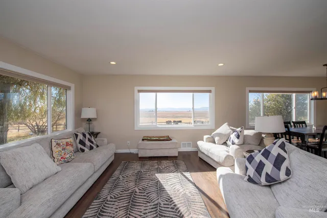 $2,850,000 | 219 West 425 North, Fairfield, ID 83327