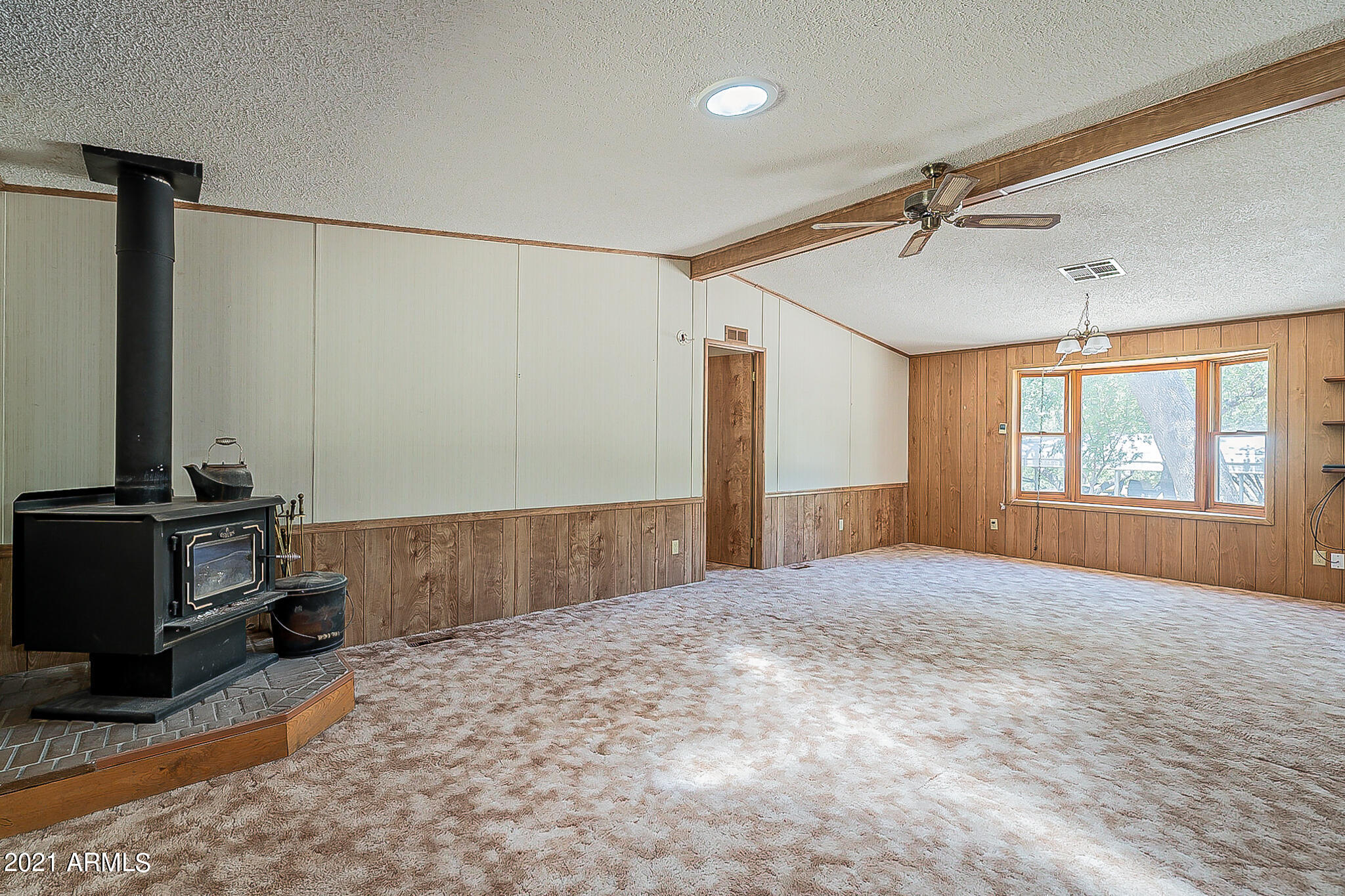 51196 North Apple Valley Road Miami, AZ 85539 - Photo 3 of 115 Apple Valley-59