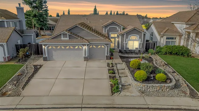 $690,000 | 1289 Canevari Drive, Roseville, CA 95747