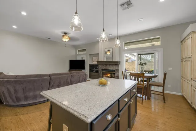 $690,000 | 1289 Canevari Drive, Roseville, CA 95747