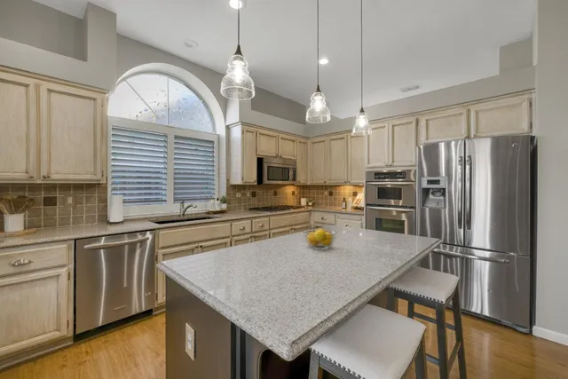 $690,000 | 1289 Canevari Drive, Roseville, CA 95747