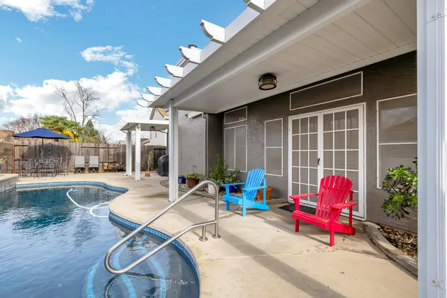 $690,000 | 1289 Canevari Drive, Roseville, CA 95747