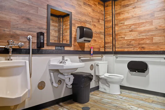 $395,000 | 44 Grove Street, Prophetstown, IL 61277