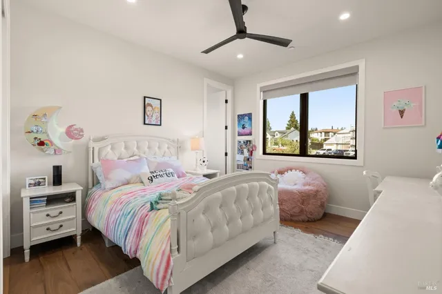 $11,000 | 3727 Lakebriar Place, Santa Rosa, CA 95403