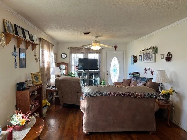 $85,000 | 407 West Chase Street, Brady, TX 76825