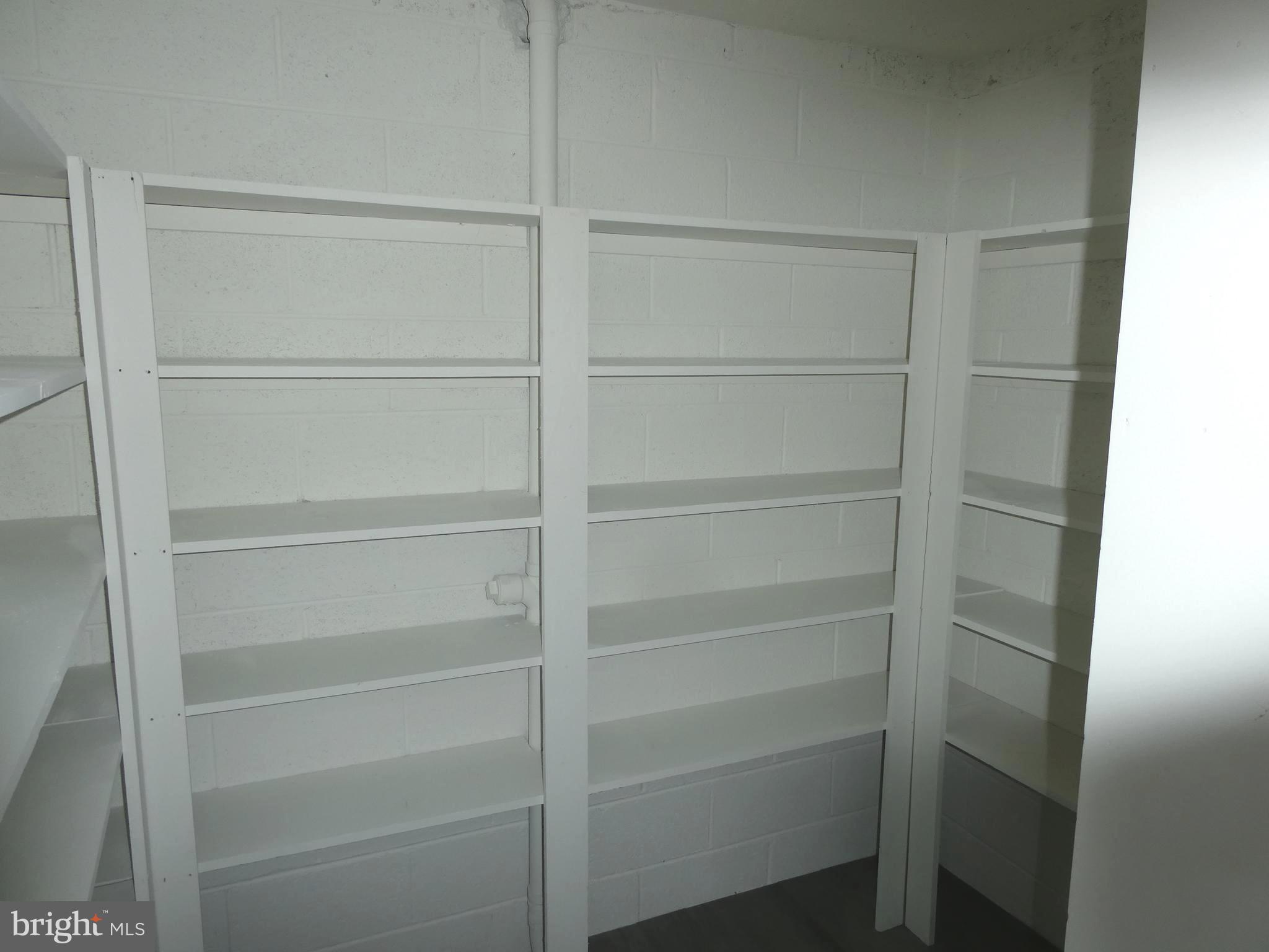 3006 Catlett Road Catlett, VA 20119 - Photo 21 of 25 Super Size Pantry