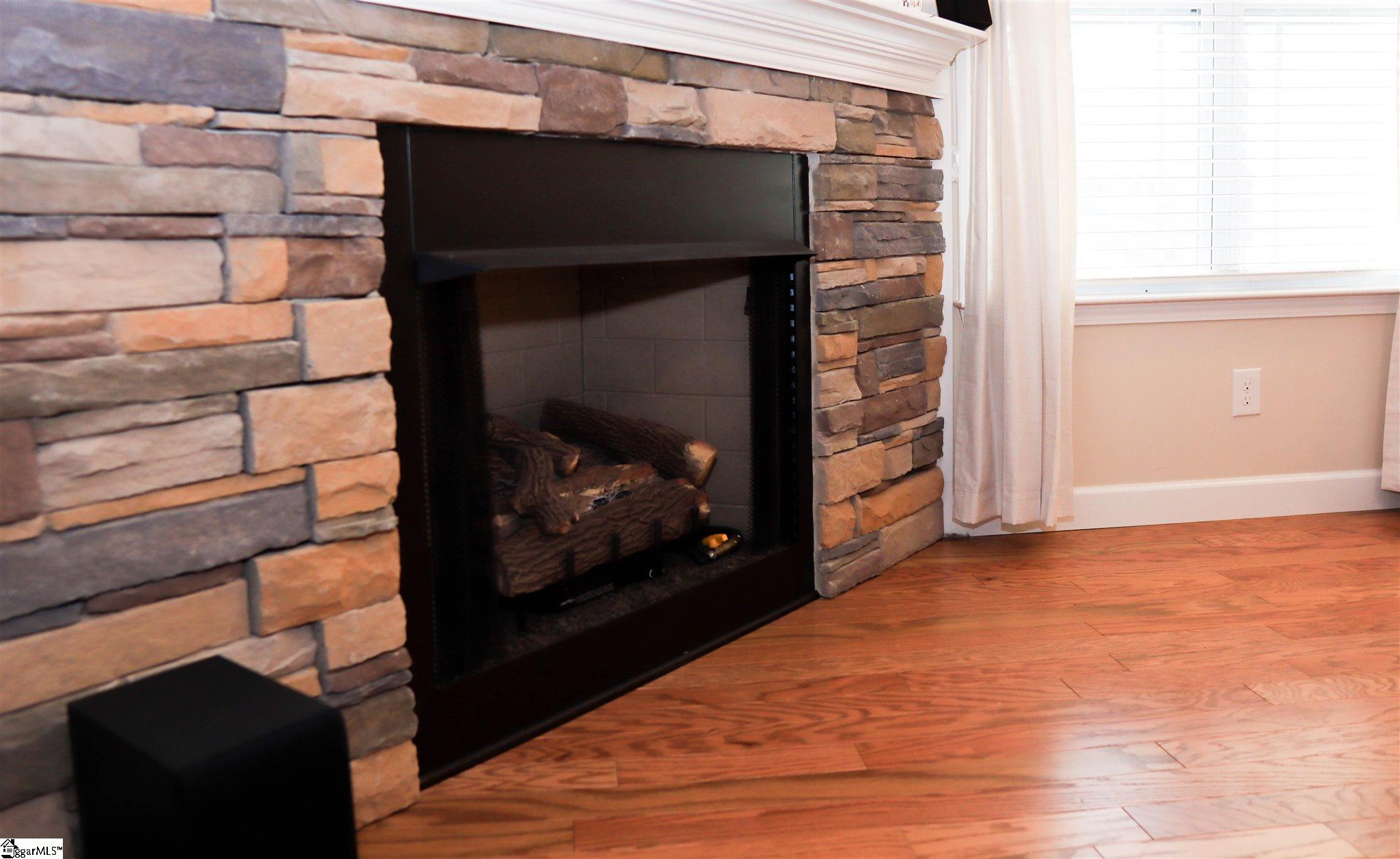 315 Meadowmoor Road Greer, SC 29651 - Photo 8 of 28 Gallery Image 8