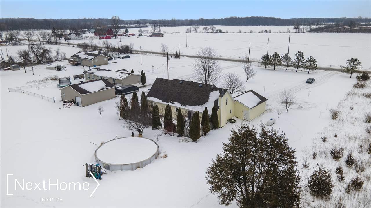 6095 North Webster Road Flint, MI 48504 - Photo 38 of 50 50034629-37.JPG