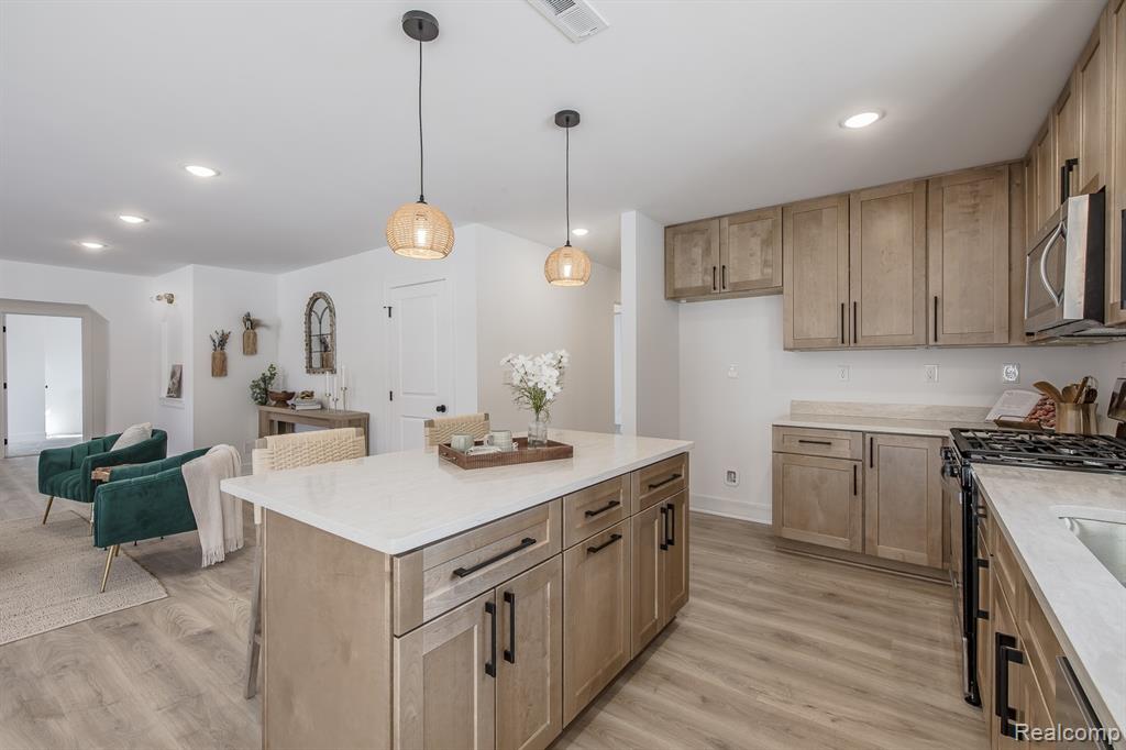 3750 Alida Avenue Rochester Hills, MI 48309 - Photo 18 of 68