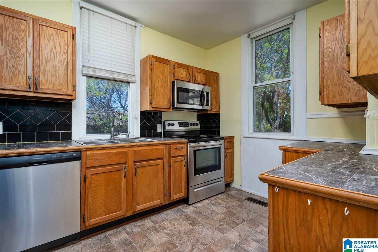 1128 Cullom Street Birmingham, AL 35205 - Photo 10 of 25