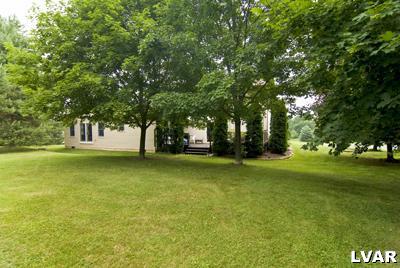 947 Park Estates Road Wind Gap, PA 18091 - Photo 3 of 20 Gallery Image 3