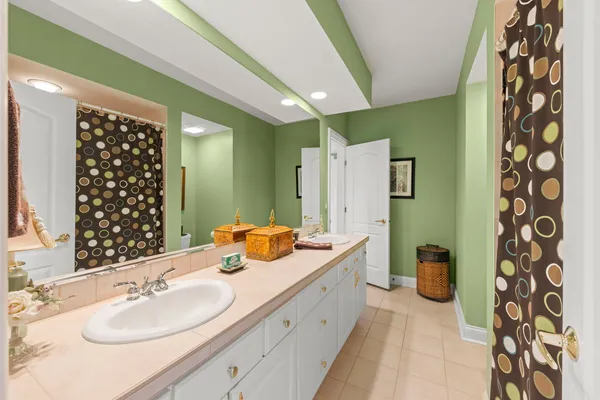 $1,195,000 | 4N446 Mountain Ash Drive, Wayne, IL 60184