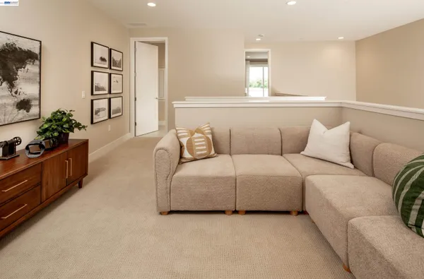$699,990 | 177 Gali Way, Unit 2401, Napa, CA 94558