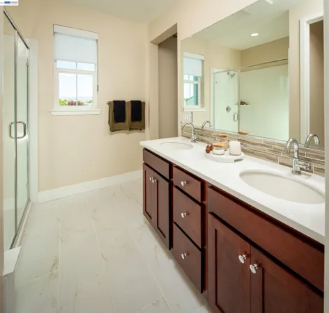 $699,990 | 177 Gali Way, Unit 2401, Napa, CA 94558