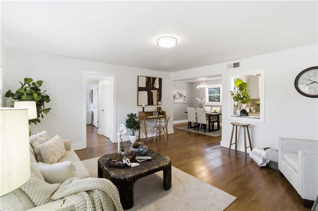 3660 Peachtree Road Northeast, Unit 3H Atlanta, GA 30319 - Photo 1 of 25