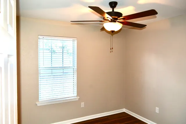 $1,700 | 49 Liberty Road, Crawfordville, FL 32327