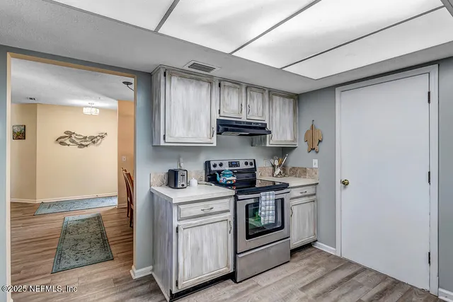 $4,200 | 1908 Sea Oats Drive, Atlantic Beach, FL 32233