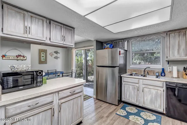 $4,200 | 1908 Sea Oats Drive, Atlantic Beach, FL 32233