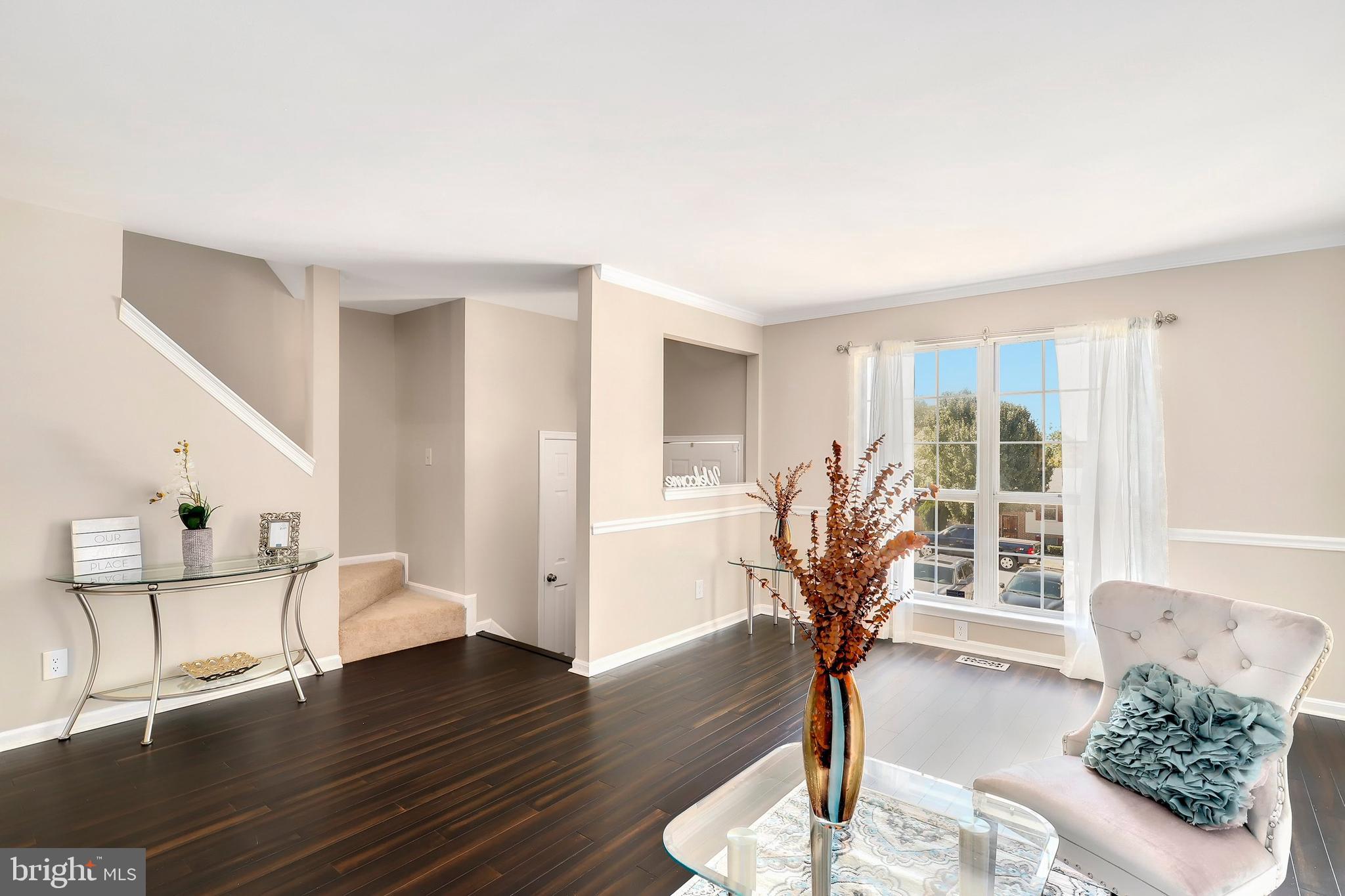 2023 Putnam Road Baltimore, MD 21227 - Photo 3 of 28