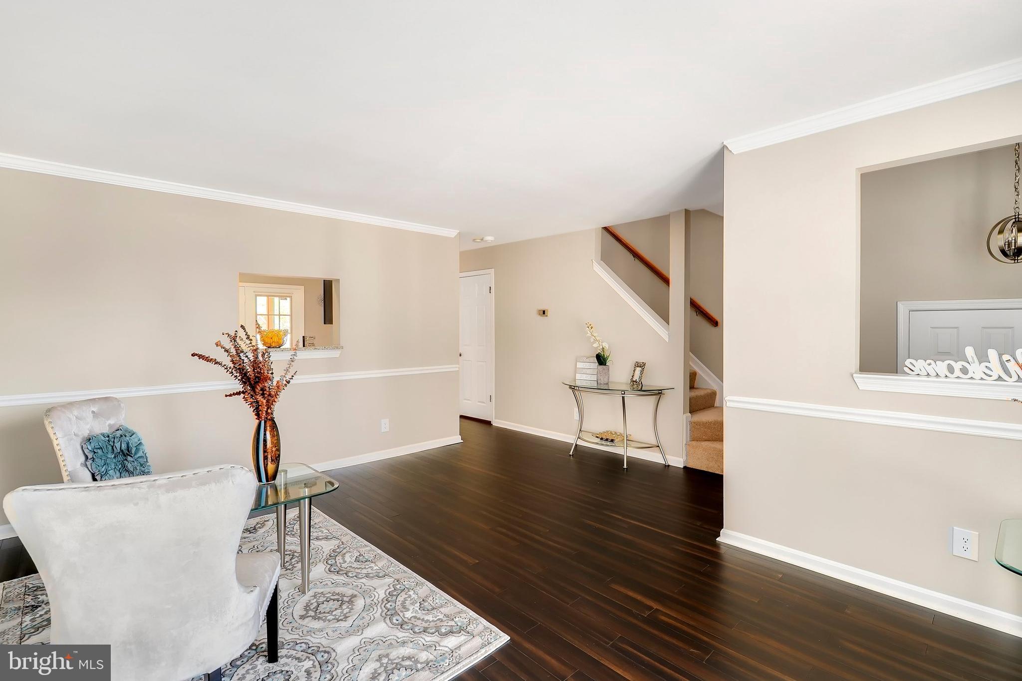 2023 Putnam Road Baltimore, MD 21227 - Photo 4 of 28