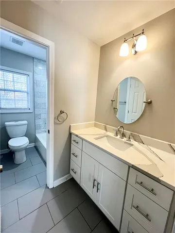 a view of a back yard of the house