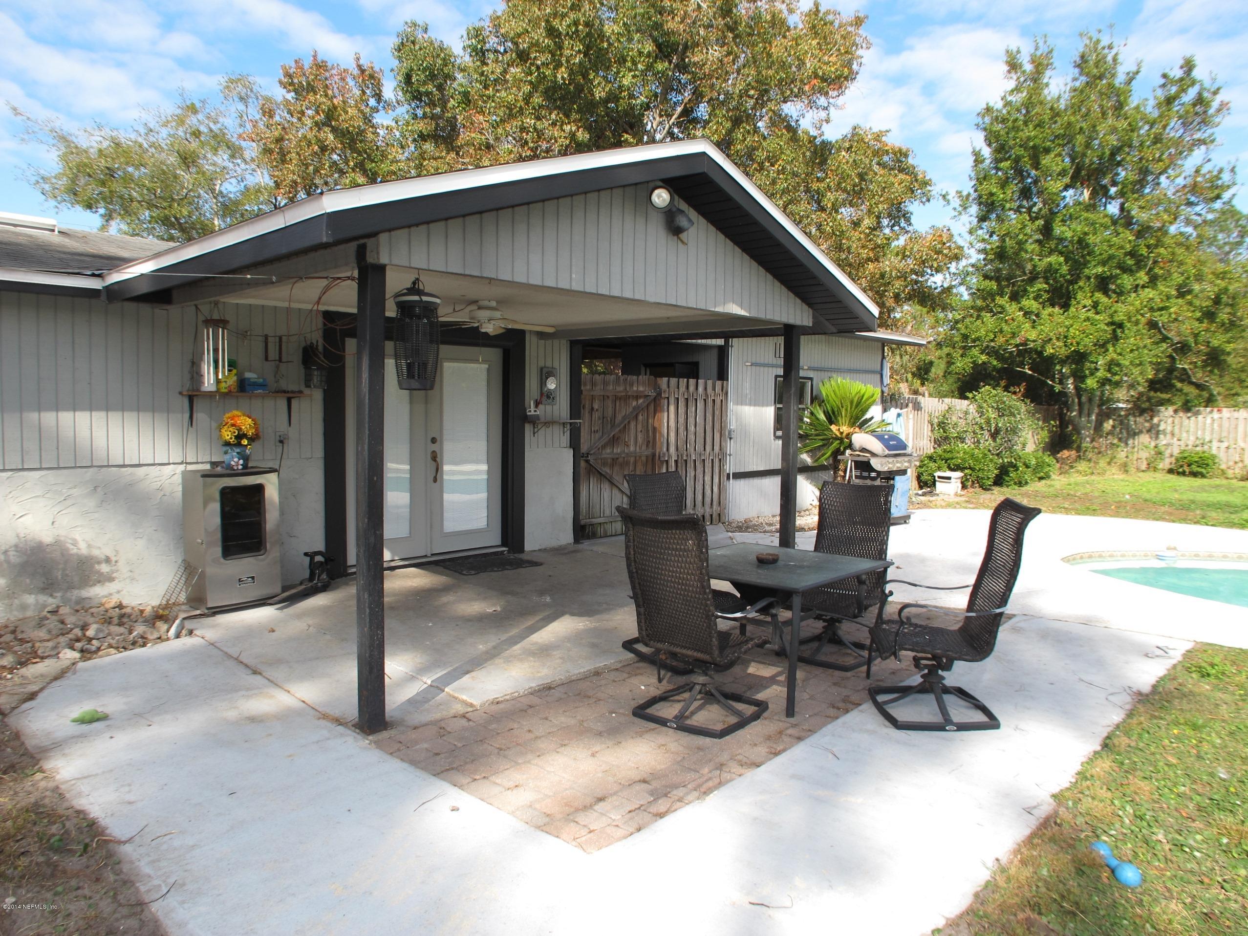 5325 Yellow Water Road Jacksonville, FL 32234 - Photo 18 of 25 Lanai