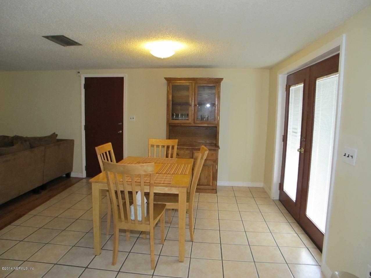 5325 Yellow Water Road Jacksonville, FL 32234 - Photo 10 of 25 Dining Room View 2