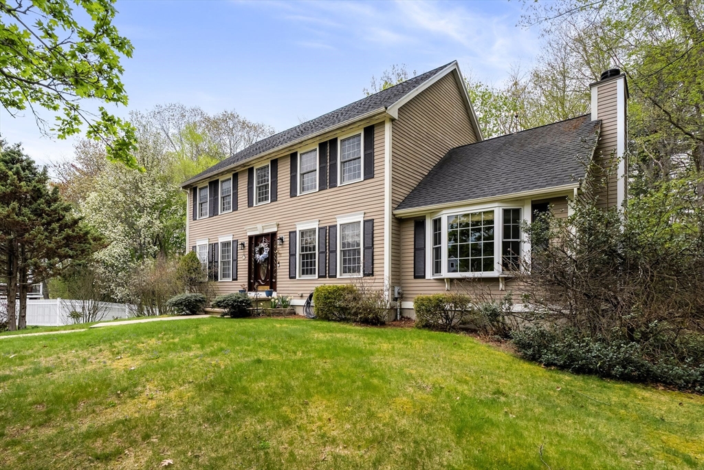 18 West Parish Ridge Road Haverhill, MA 01832 - Photo 3 of 41 Gallery Image 3