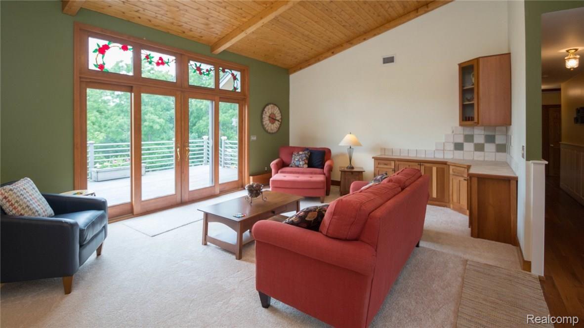 8950 Warren Road Plymouth, MI 48170 - Photo 23 of 49 38_60.jpg
